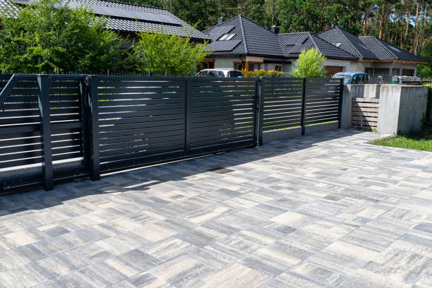 Best Residential Driveway Paver Services  in Jourdanton, TX